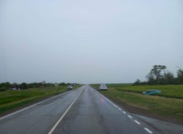 В Сальском районе столкнулись два автомобиля