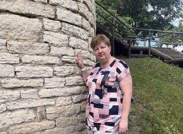 Учитель словесности лицея № 9 города Сальска Елена Артамонова представляла Ростовскую область на днях Пушкинской поэзии и русской культуры во Пскове