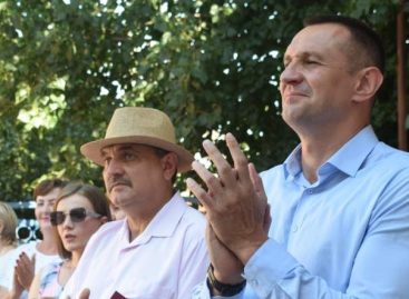 С почтовым поздравлением: в Сальске чествовали работников почты