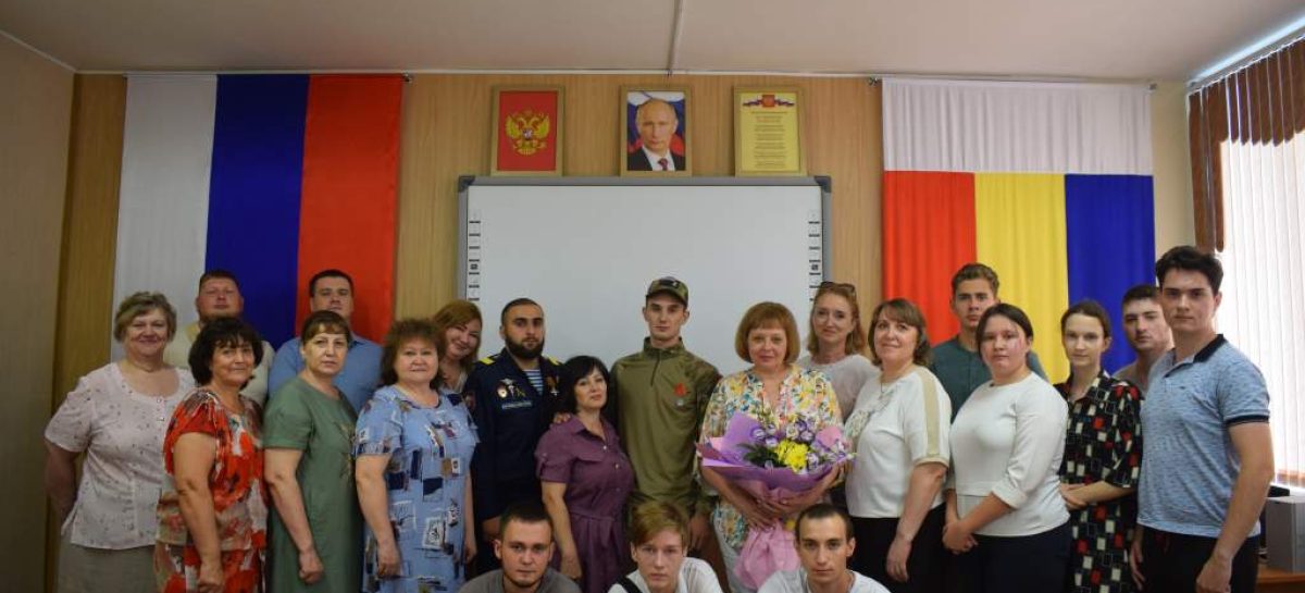 Встреча со СВОими героями: выпускники СИТ, участвующие в спецоперации, побывали в стенах родного учебного заведения