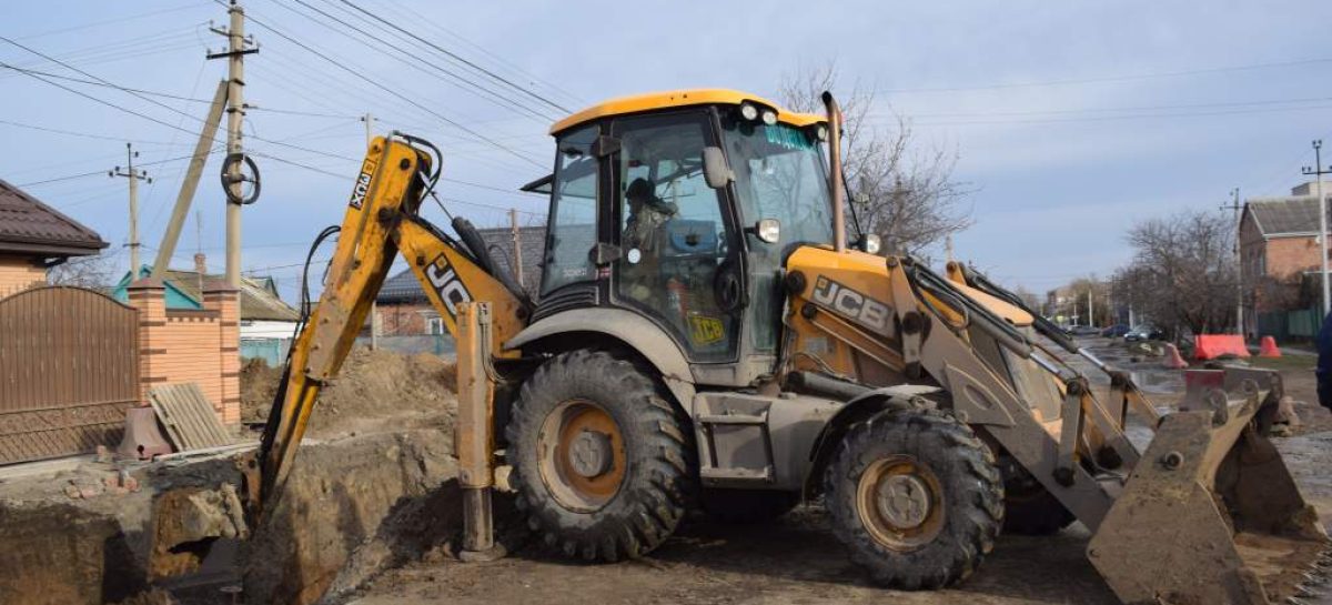 В связи с проведением капитального ремонта водовода  в Сальске 27-28 августа возможны отключение воды