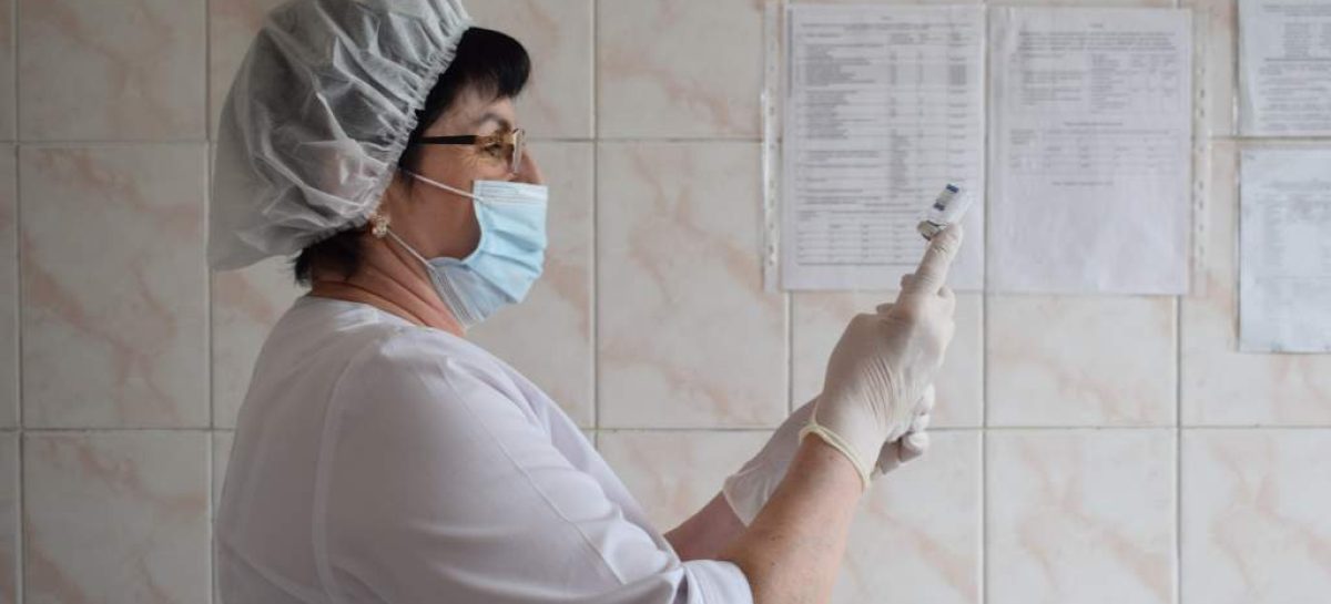 В Сальском районе продолжается предсезонная прививочная кампания против гриппа