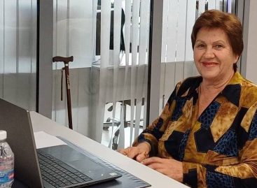 «Серебро» по «Понятному интернету»: жительница Сальского района стала призёром областного чемпионата.