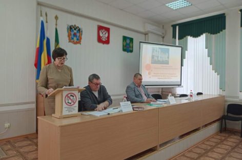 Собранию депутатов Сальского городского поселения представлен проект бюджета города на 2025-2027 годы