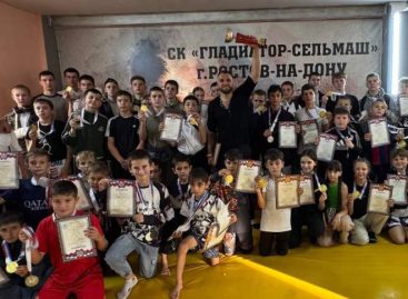 Сальский клуб смешанных единоборств «Берлога» отмечает очередную годовщину
