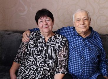 55 лет идут вместе по жизни супруги Кобзарь из посёлка Юловский