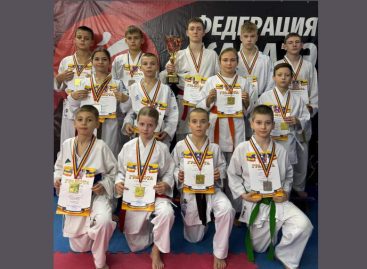 Сальчане заняли первое общекомандное место по каратэ