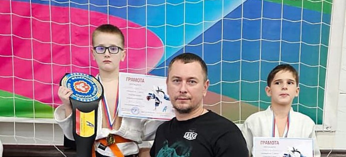 Сальские дзюдоисты привезли медали из Ладожской