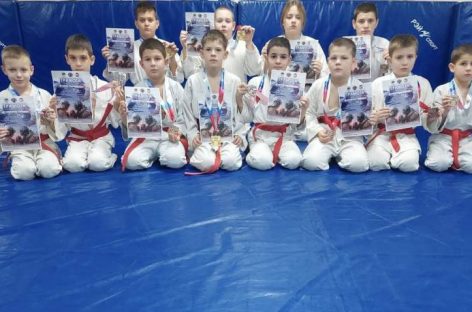 Сальская команда «Славяне» одержала победы в соревнованиях в Новочеркасске