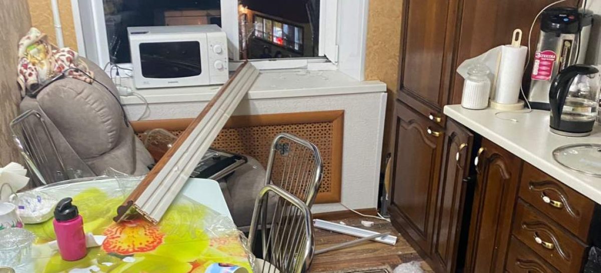 В Сальске, в многоквартирном доме, взорвался туристический газовый баллон