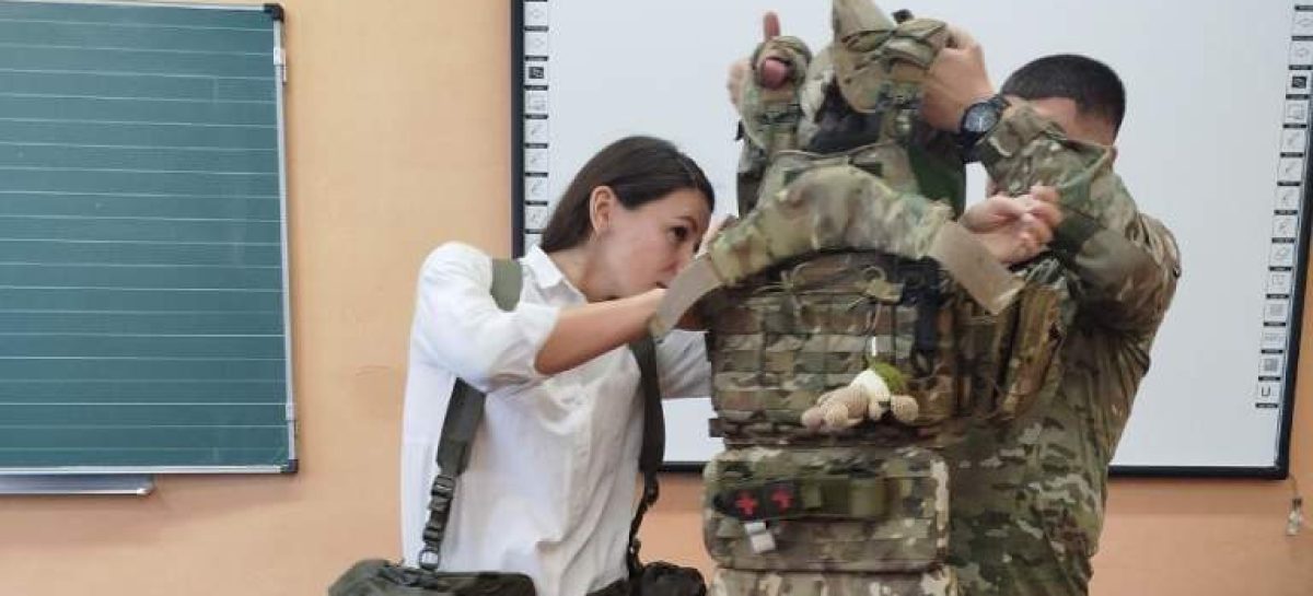 Встреча с участником СВО: для шестиклассников школы № 21 Сальска проведён урок мужества