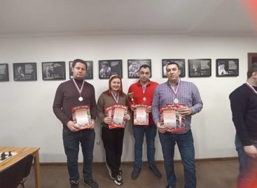 Сальские шахматисты стали серебряными призёрами Ростовской области