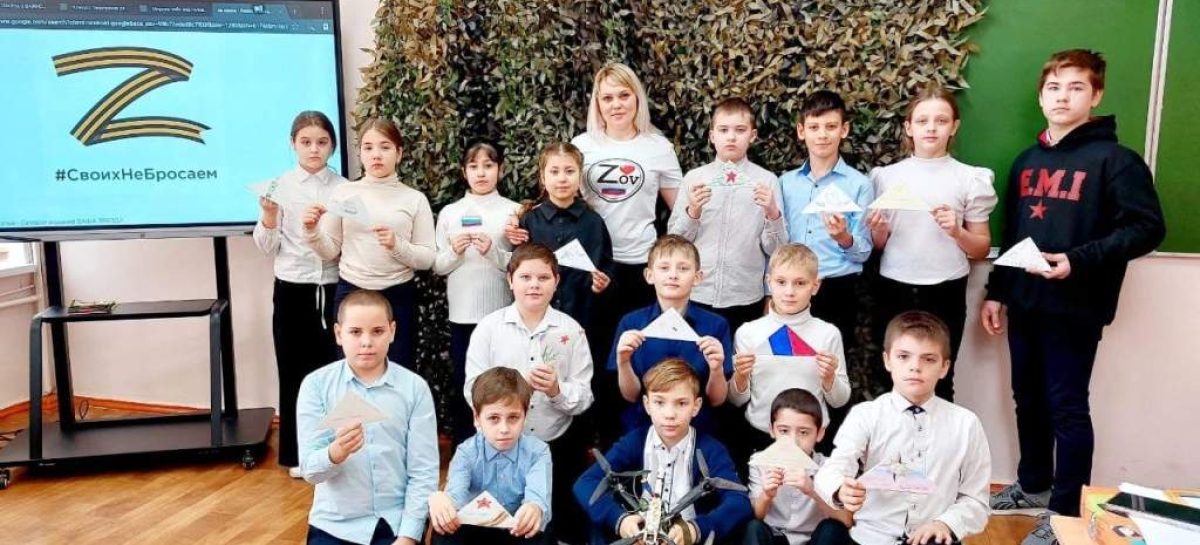Накануне Для защитника Отечества раненные бойцы и сотрудники луганского госпиталя получили помощь сальской волонтёрской группы «ZOV сердца»