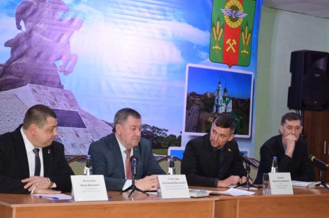 Глава городской администрации Сальска Иван Игнатенко рассказал о том, что сделано во втором полугодии 2024 года