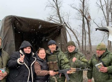 Многодетная мама, у которой сын служит в зоне спецоперации, и волонтёр Анастасия Глазко поделилась с salsknews.ru мыслями об СВО