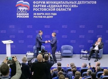 Юрий Слюсарь позитивно оценил работу «Единой России» с жителями и помощь, которую партия оказывает фронту