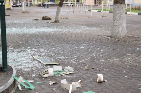 В Сальске устраняют последствия прилёта БПЛА, случившегося в ночь с 21 на 22 марта