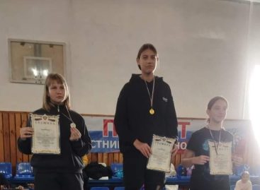 Сальские гребцы завоевали медали первенства по общефизической подготовке