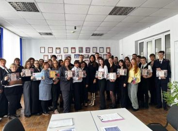 В Сальском институте Южного университета ИУБиП прошло заседание дискуссионного «круглого стола»  «В борьбе с фашизмом мы едины»