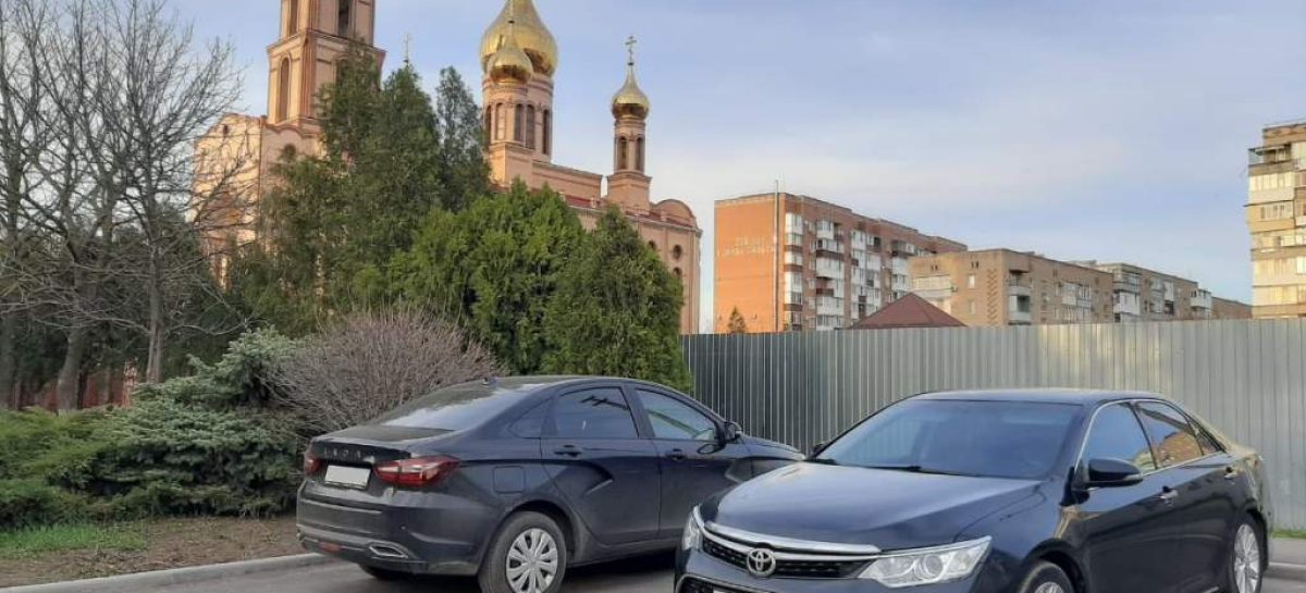 Типовая «коробка» вместо голубой ели, или Неужели Сальск превращается в полупустыню?
