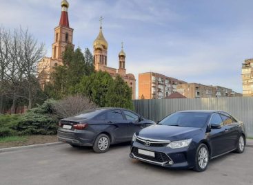 Типовая «коробка» вместо голубой ели, или Неужели Сальск превращается в полупустыню?
