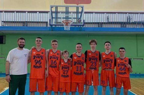 Сальские баскетболисты выиграли очередной матч