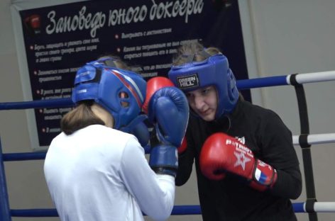 У сальских боксеров  два «золота» на Всероссийском турнире в Москве: отличились девушки