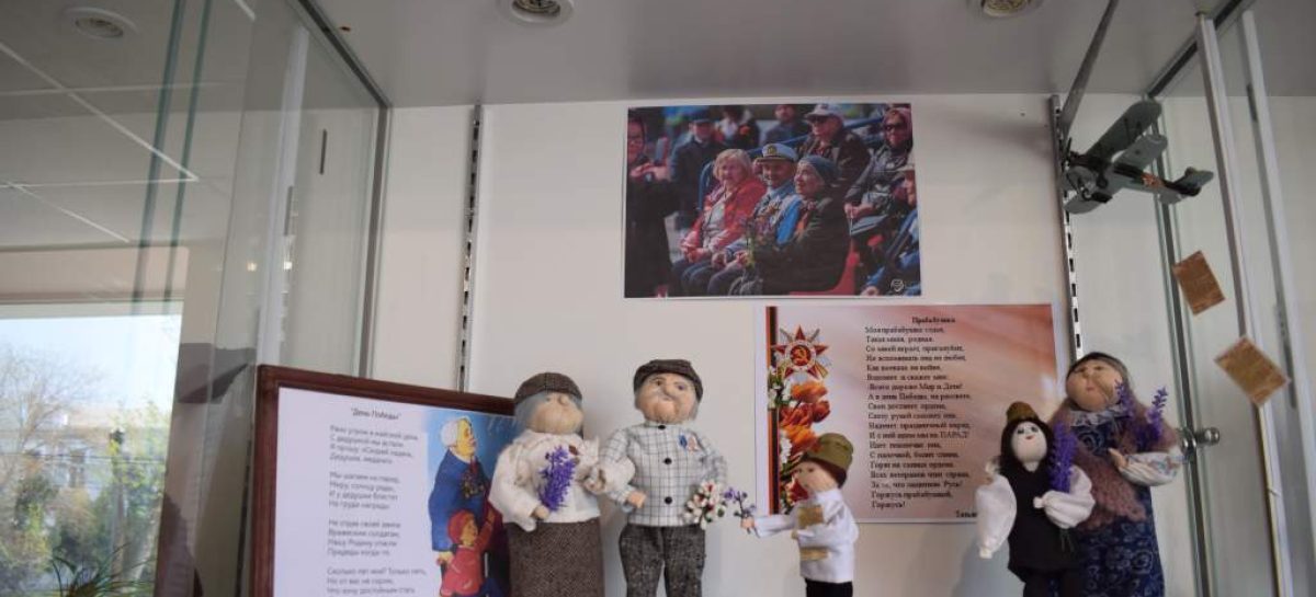 В городской библиотеке организовали творческий конкурс «Священной памяти страницы», посвящённый 80 годовщине Великой Победы