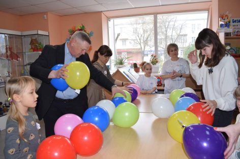 В городской библиотеке в Сальске развернулся настоящий семейный праздник спорта и здорового образа жизни