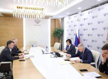 Юрий Слюсарь: «Федеральный центр поддержит строительство школ в регионе»