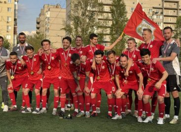 «Славяне» снова взяли Кубок «Молота»