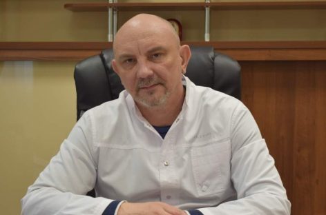 Исполняющий обязанности главного врача ЦРБ в Сальском районе — о капитальных ремонтах и кадрах, которые решают всё
