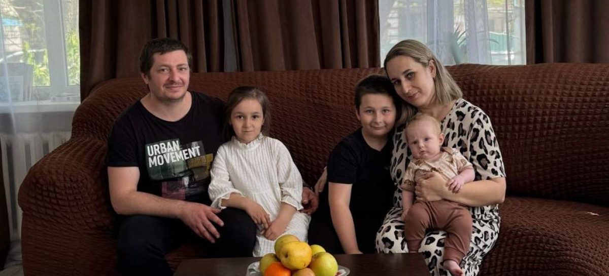 300 тысяч за третьего ребенка: донские семьи начали получать единовременные выплаты
