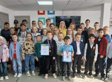 В сальской «Белой ладье» прошёл чемпионат по шашкам