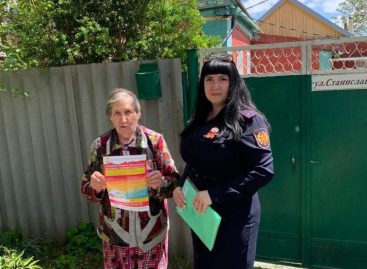 В Сальском районе жителям разъясняют, как вести себя в период особого противопожарного режима