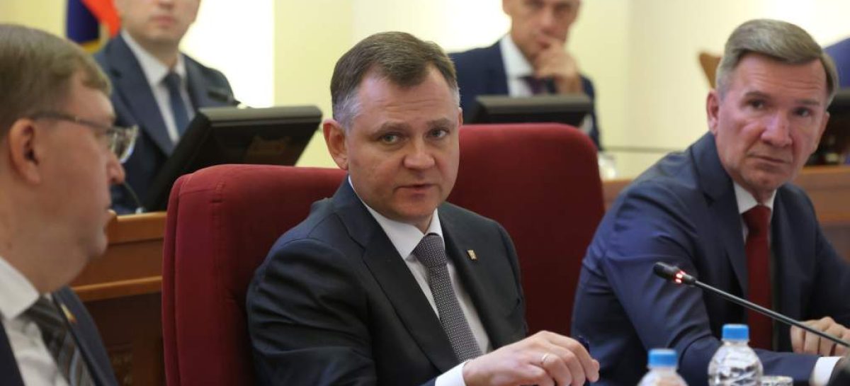 Юрий Слюсарь предложил тиражировать успешные практики по подготовке кадров для предприятий Дона