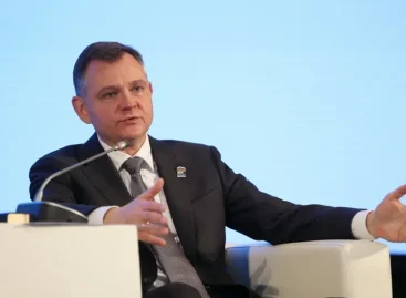 Юрий Слюсарь обозначил главные направления деятельности на встрече с активом партии «Единая Россия»