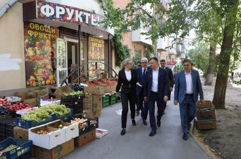 Юрий Слюсарь: нестационарная торговля на Дону должна «выйти из тени»