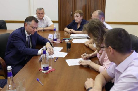 Юрий Слюсарь первым подал в избирком документы на регистрацию кандидатом на выборах донского губернатора