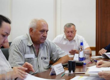 Еще один кандидат в губернаторы Ростовской области подал документы в избирком на регистрацию