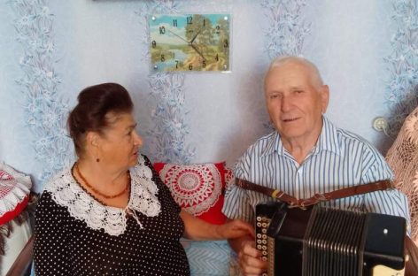 Бриллиантовая любовь: 60 лет назад Анатолия Ивановича и Любовь Ивановну Макаренко объявили мужем и женой