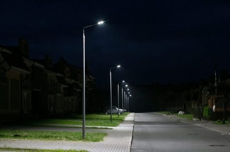 Будет ли после замены лини электропередачи восстановлено уличное освещение в районе военкомата в Сальске?