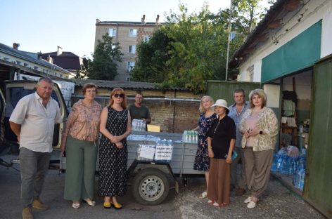 Волонтёры группы «Боевое братство» доставили в луганский госпиталь очередную партию гуманитарного груза