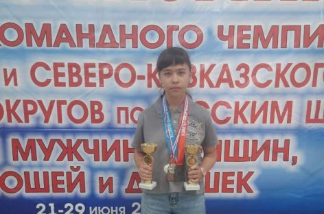 Сальчане Мария Соляник и Ян Герман стали призерами чемпионата и первенств ЮФО и СКФО по русским шашкам