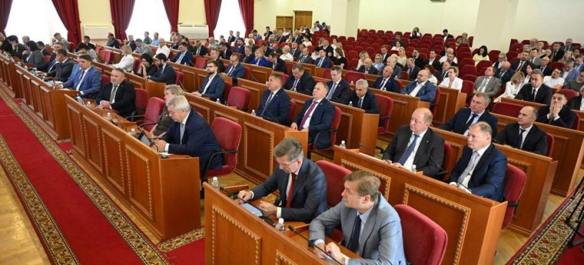Донские депутаты приняли новые меры поддержки участников СВО и ветеранов боевых действий
