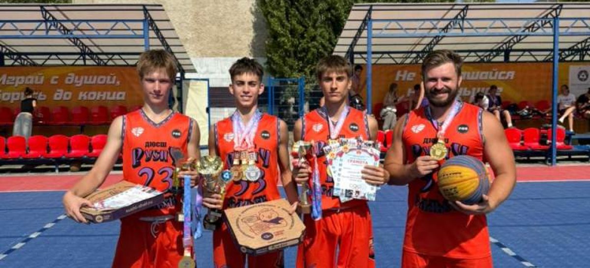 Команда «Русич» стала первой в своей лиге