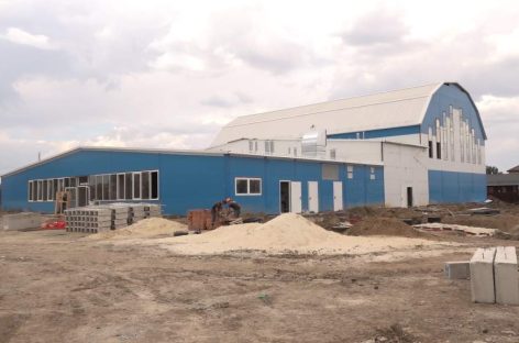 Работы близятся к финишу, скоро сальчане будут плавать в бассейне