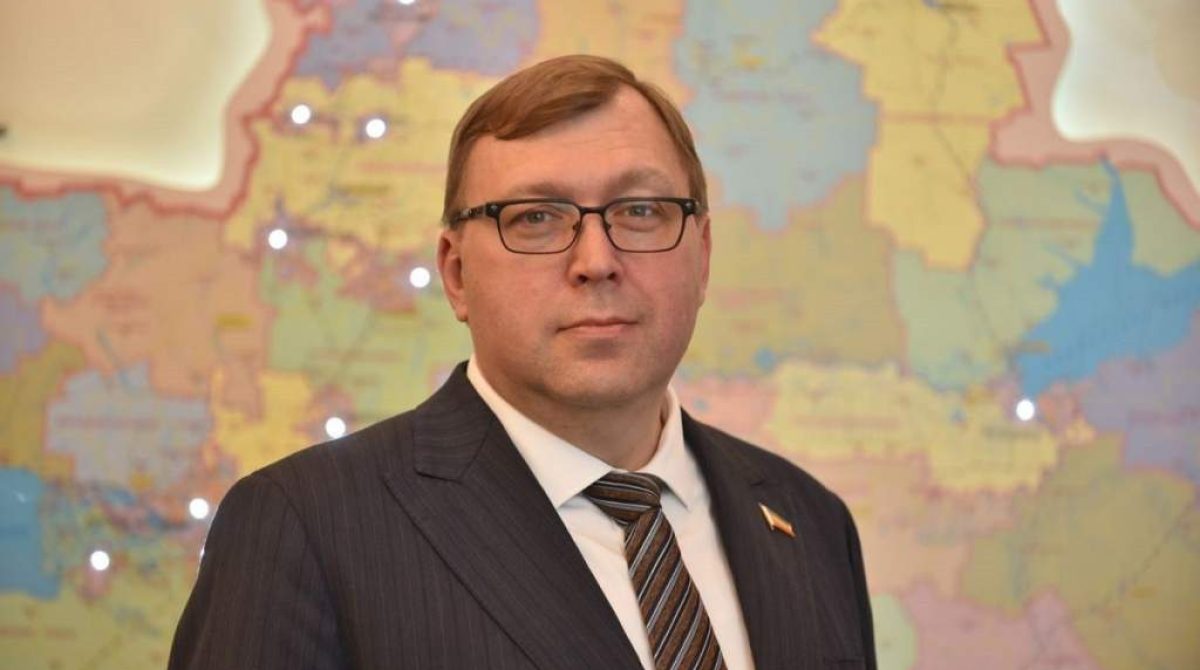 Председатель Законодательного Собрания Ростовской области Александр Ищенко призвал жителей Ростовской области проголосовать на предстоящих выборах