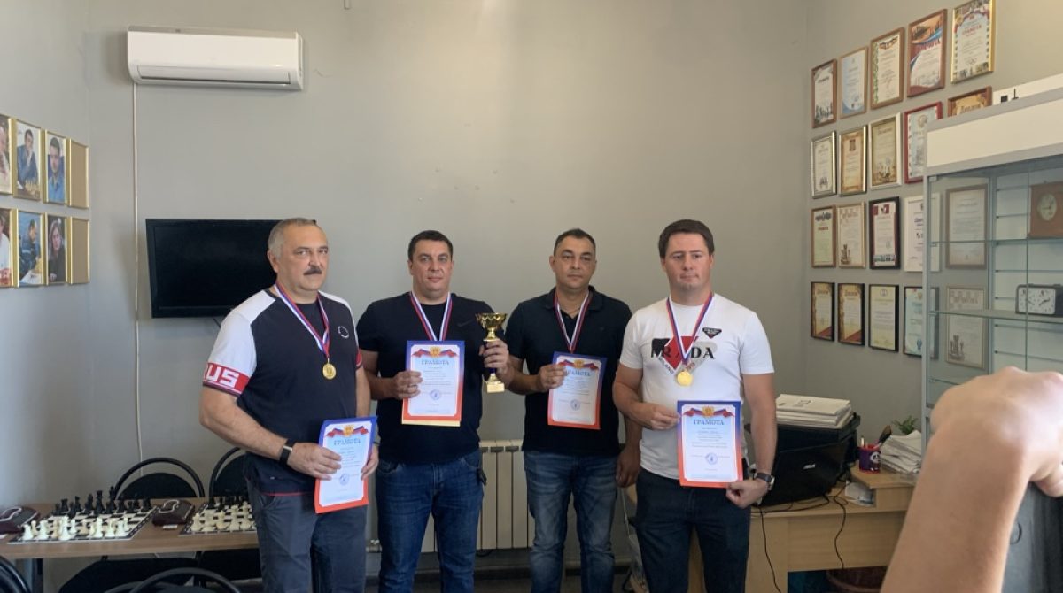 Сальские шахматисты стали чемпионами Ростовской области