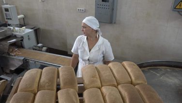 С пылу с жару: Международный день хлеба отмечают хлебопеки
